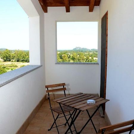 B&B Il Mirto Di Paola Torpè Екстериор снимка